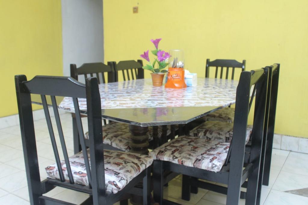 Kuala Namu Guest House Medan Esterno foto