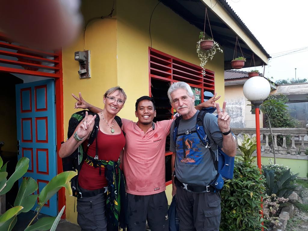 Kuala Namu Guest House Medan Esterno foto