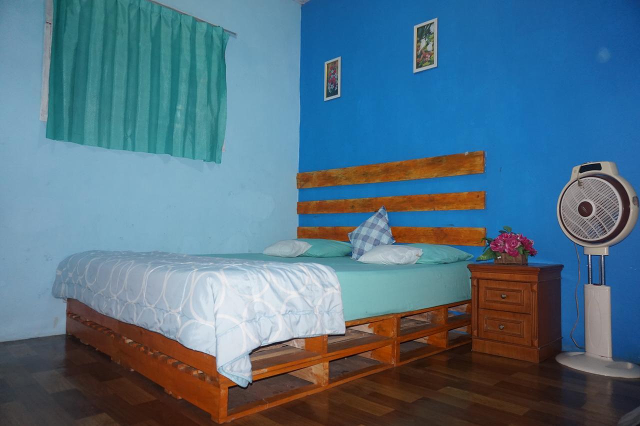 Kuala Namu Guest House Medan Esterno foto